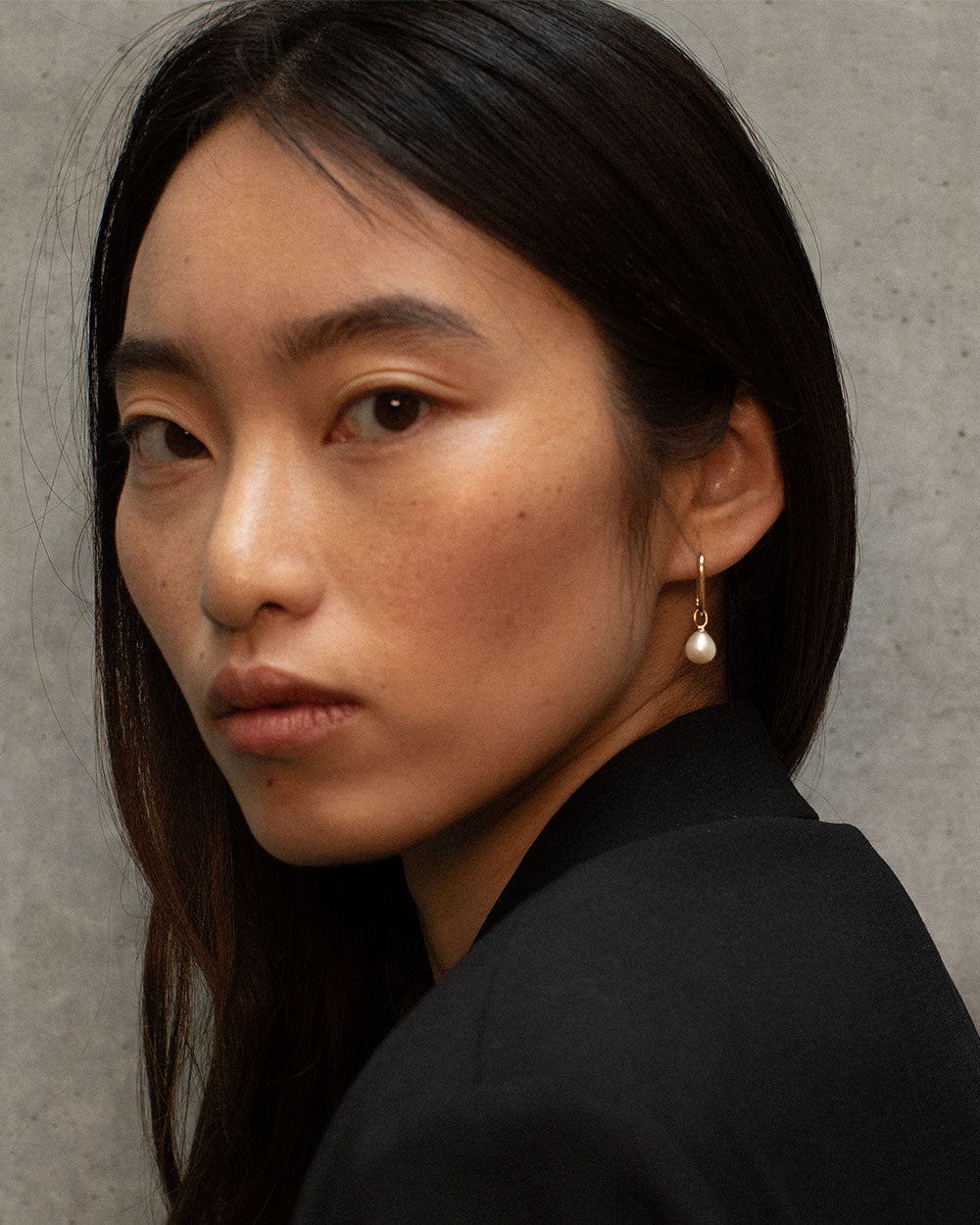 Solid Gold Pearl Hoop Earrings