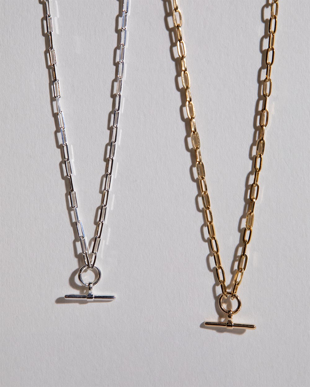 Paper Chain T-Bar Charm Necklace