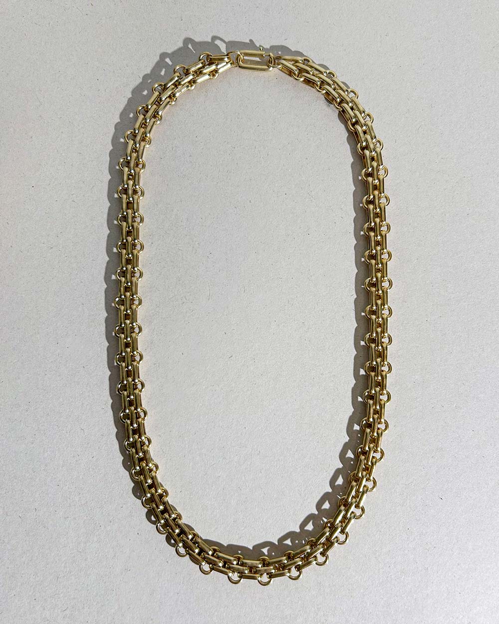 MM STUDIO Interlocking Chain Necklace