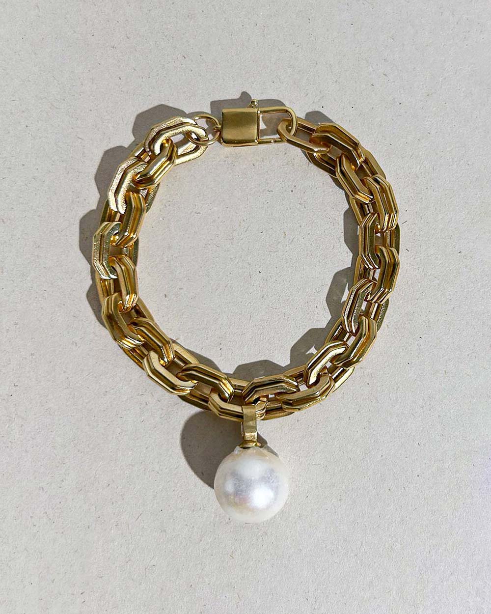 MM STUDIO Baroque Pearl Chain Bracelet
