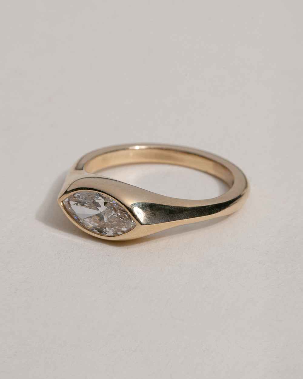9ct Yellow Gold 1.04ct Marquise Cut Lab Grown Diamond Signet Ring