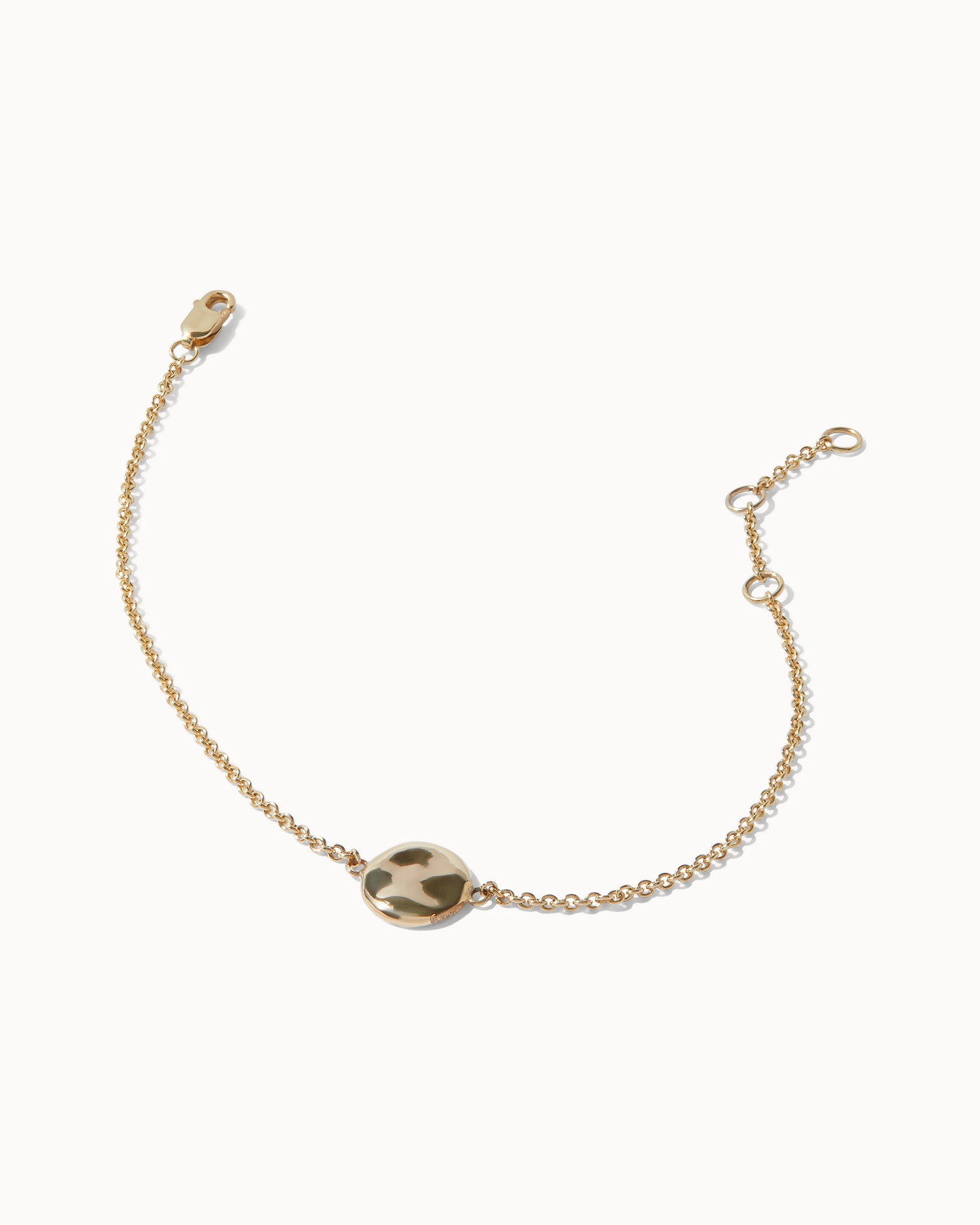 Engravable Circle Charm Bracelet