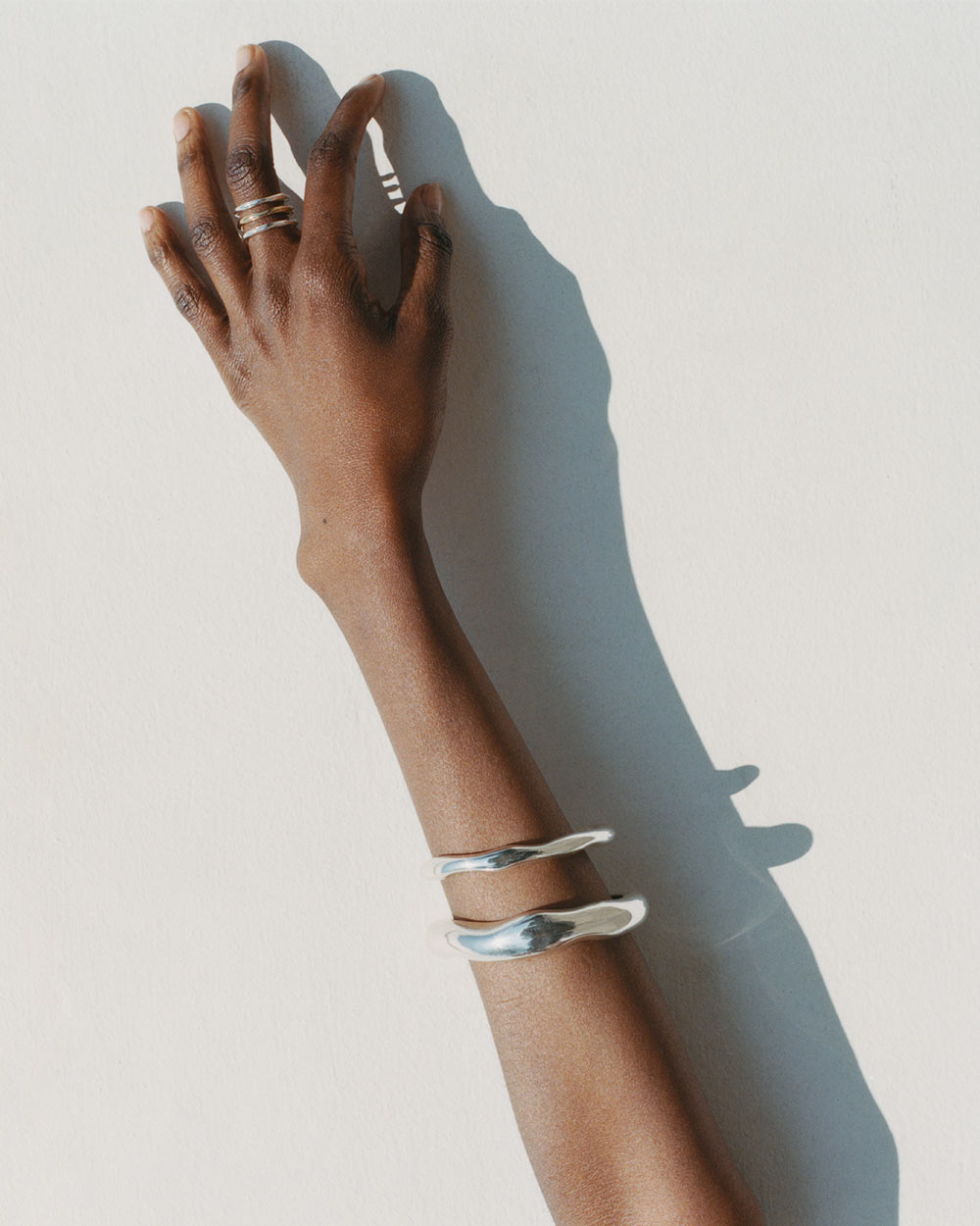 Lucid Bangle