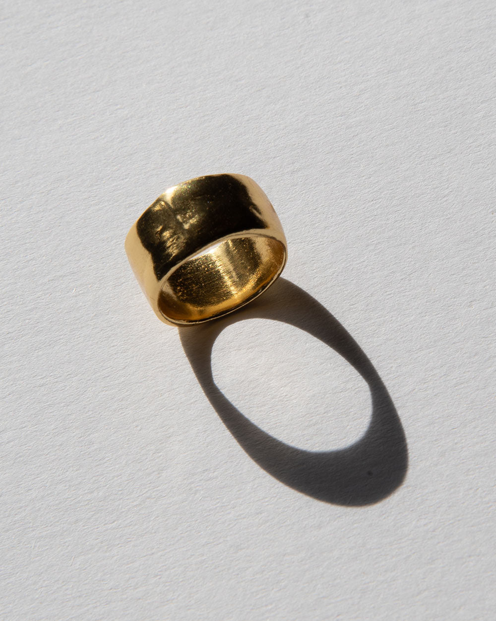 MM STUDIO Molten Wide Band Ring