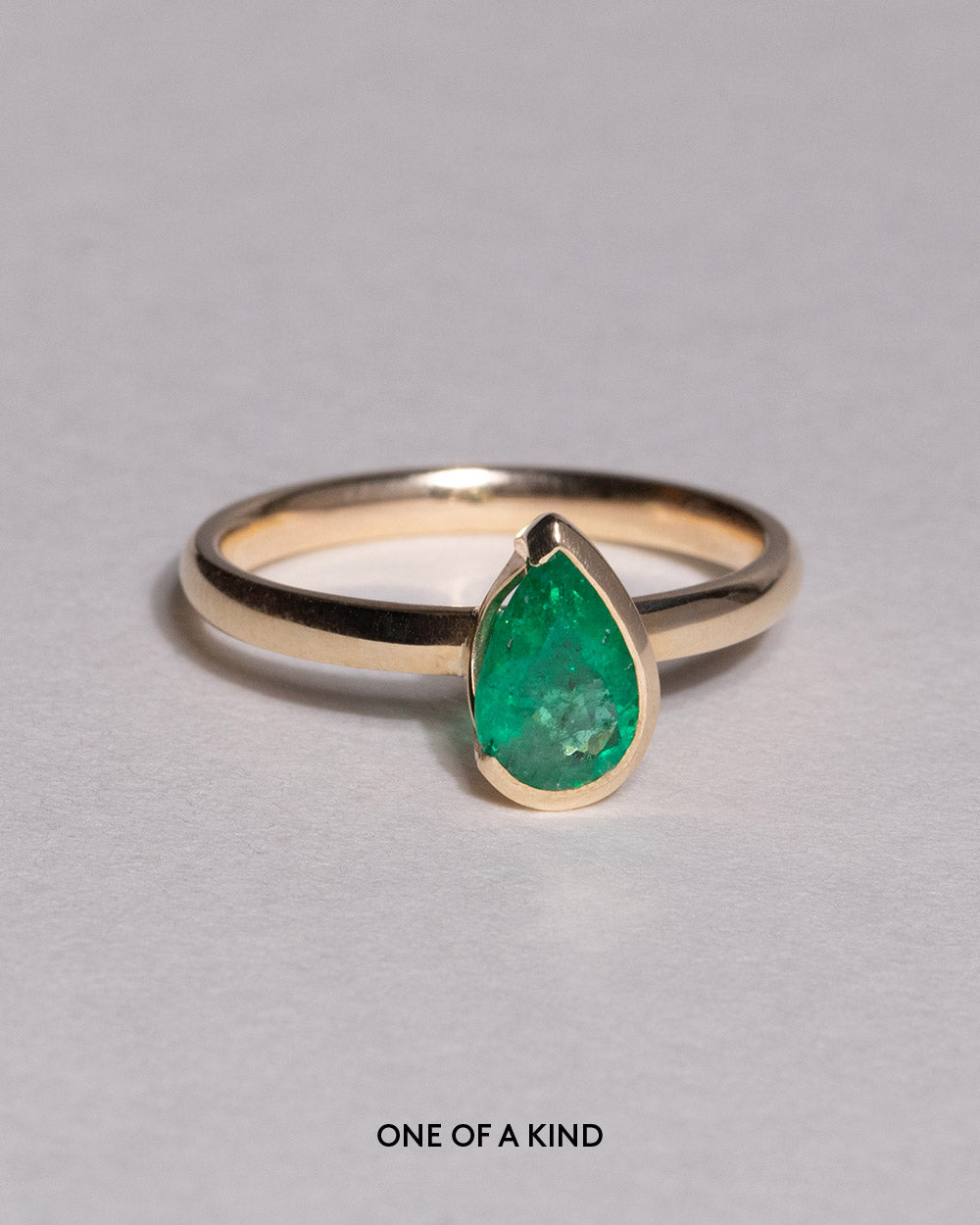 Kitt 0.73ct Emerald Ring