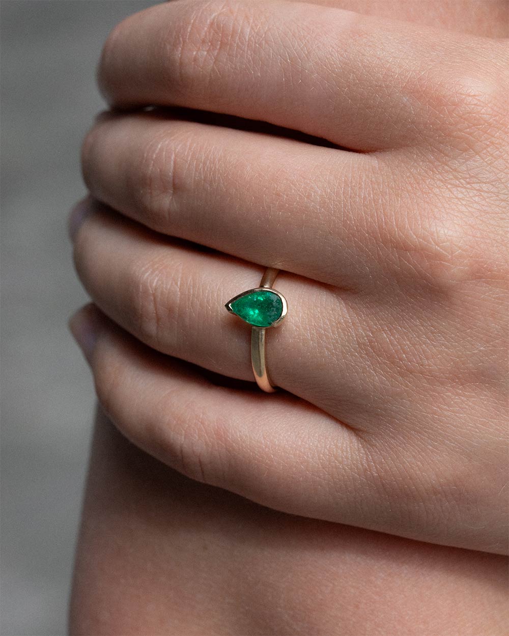 Kitt 0.73ct Emerald Ring