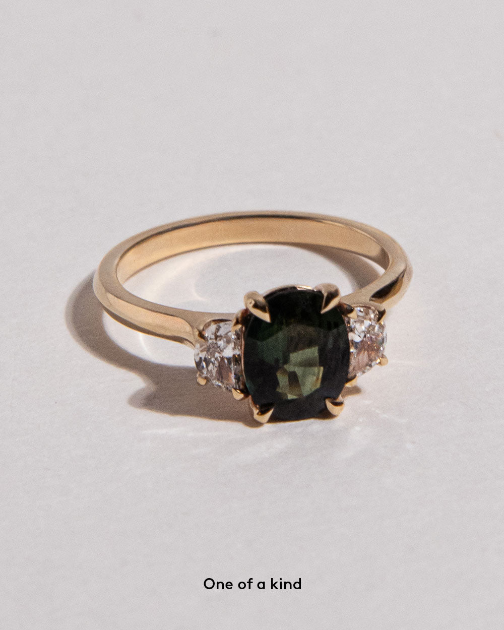Noa 1.91ct Green Sapphire Ring