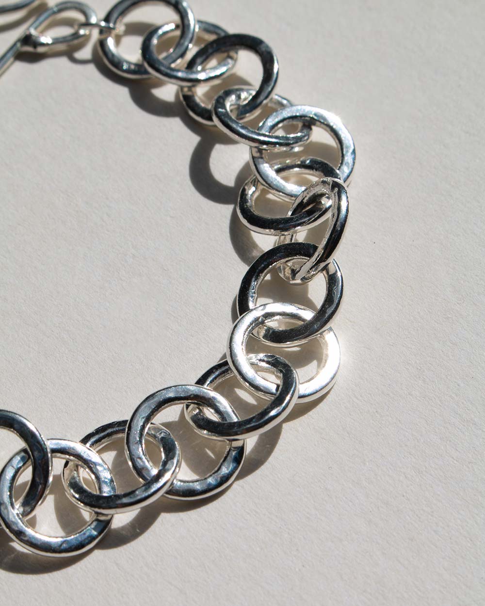 Sculpt Chain Bracelet