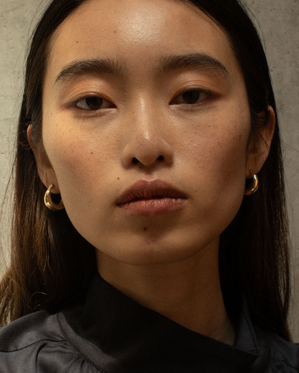 Solid Gold Molten Hoop Earrings