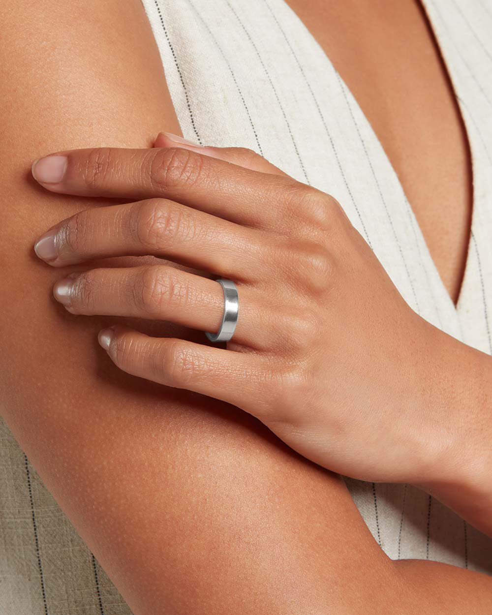 Platinum Signature Band Ring