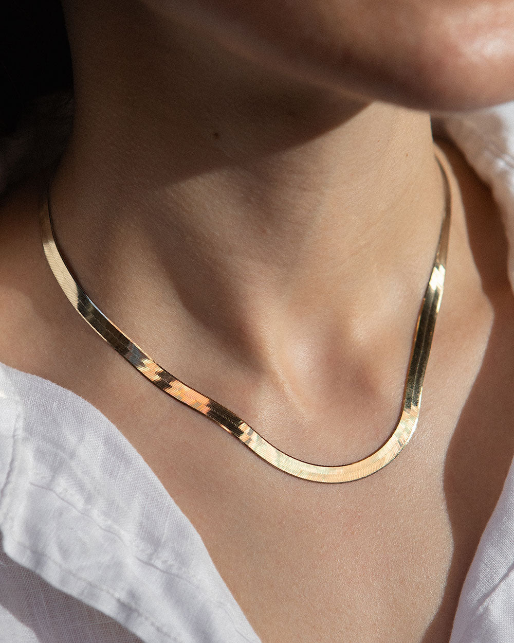 Snake Thin Gold Chain For Men SNAKE CHAIN (GOLD) – GRYTT