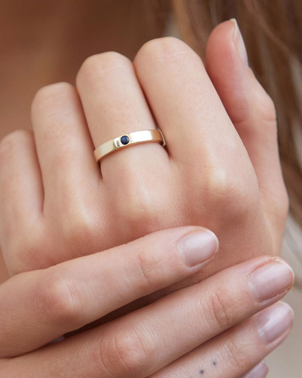 Solid Gold Heirloom Single Stone Sapphire Ring