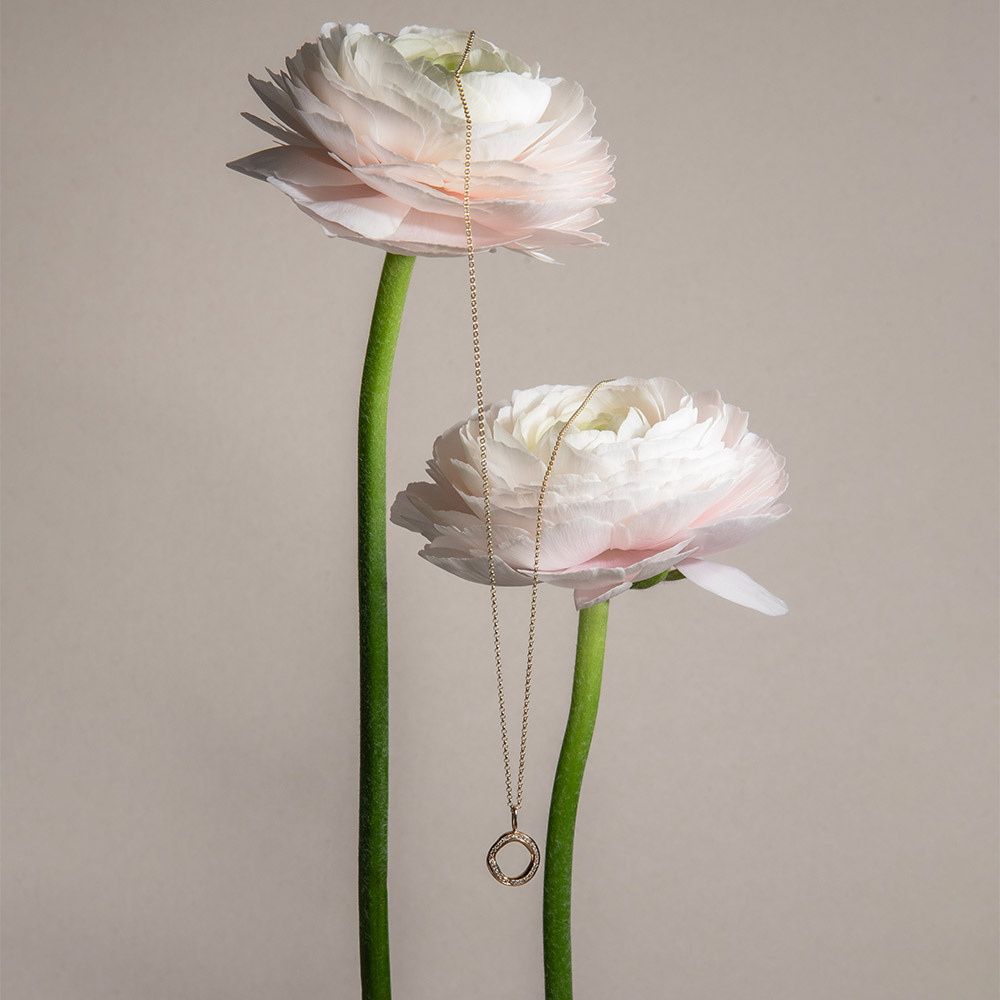 Mother’s Day Jewellery Gifts: Timeless Pieces She’ll Treasure