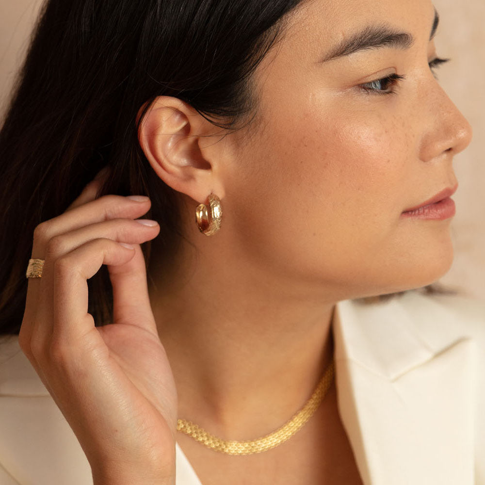 A guide to choosing wedding jewellery for brides