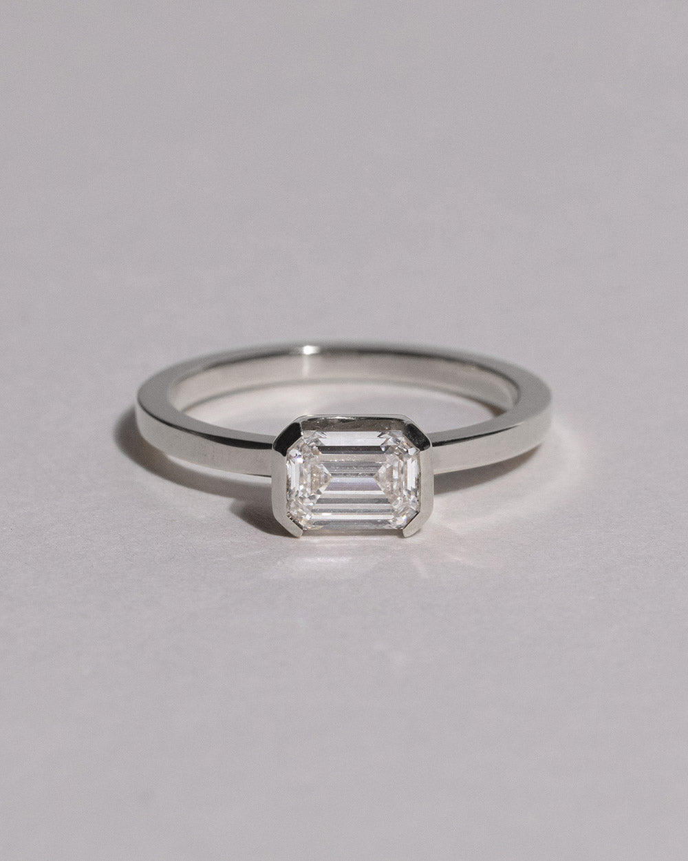 18ct White Gold Emerald Cut 1ct Lab Grown Diamond Ring