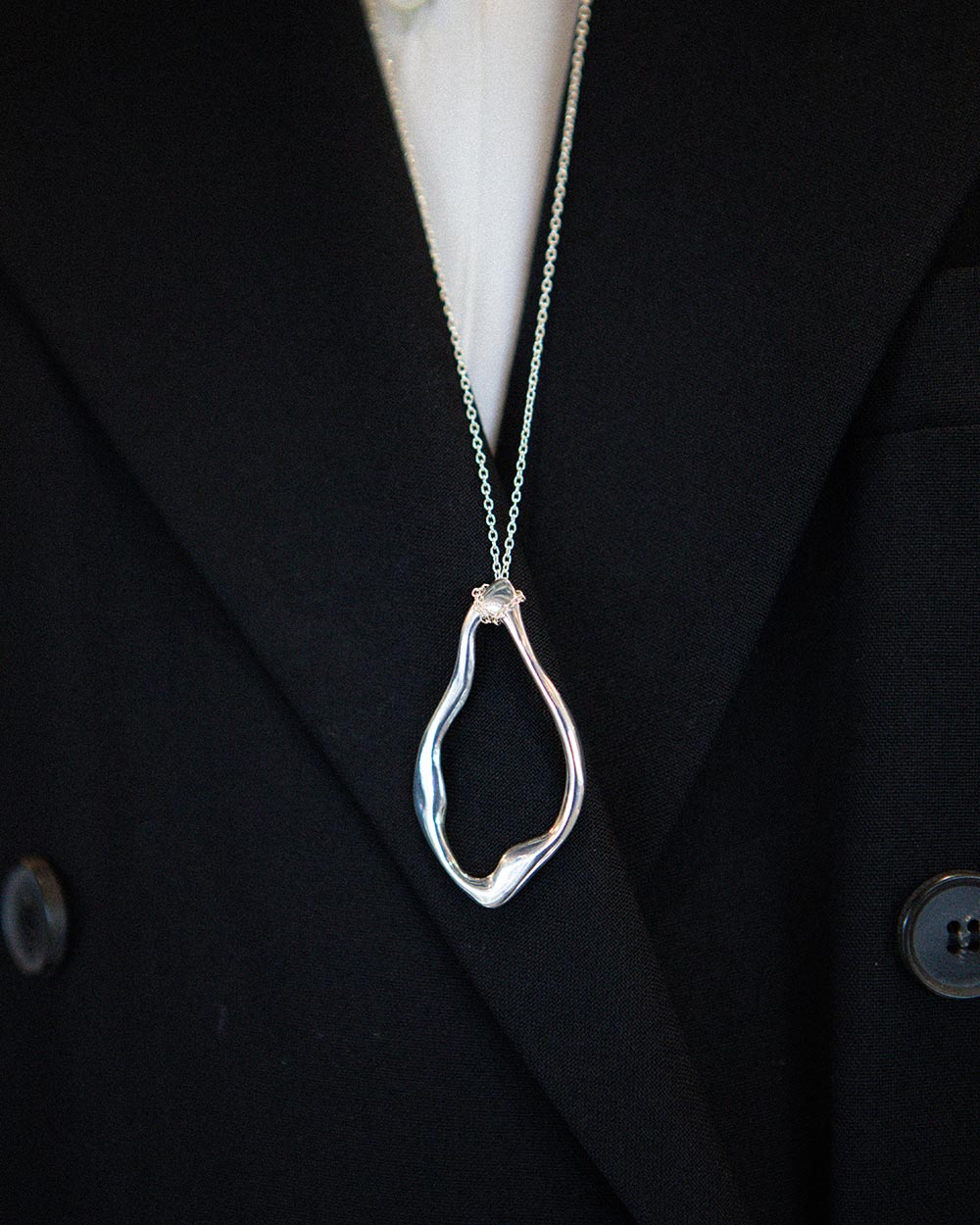 MM x Laura Pitharas Organic Pendant