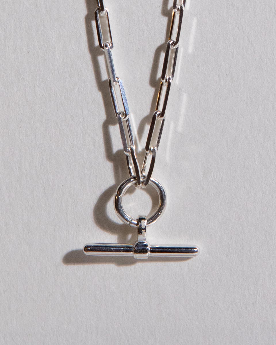 Paper Chain T-Bar Charm Bracelet