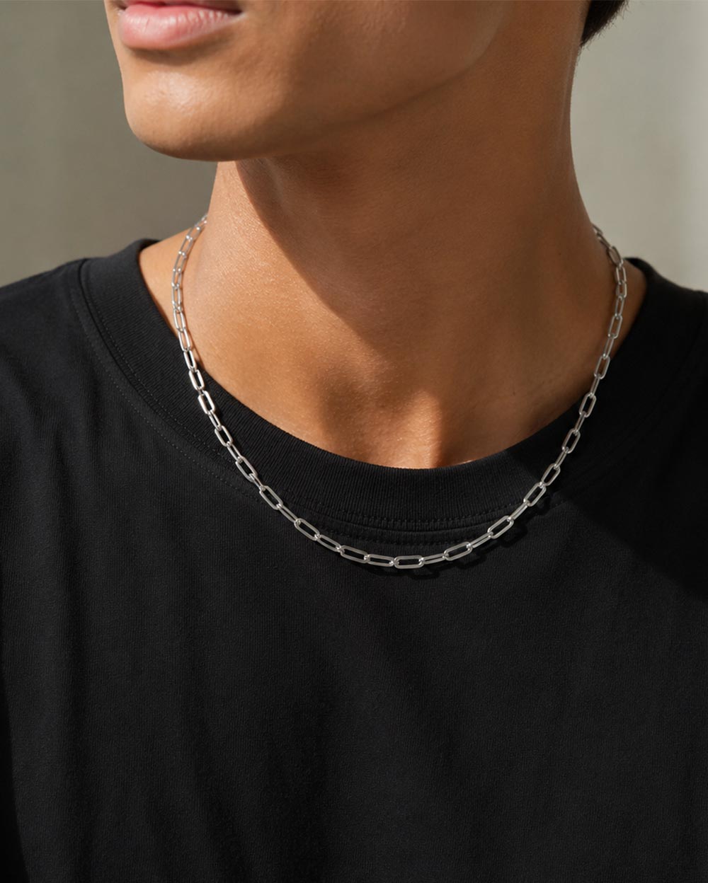 Heavy Paper Chain Necklace