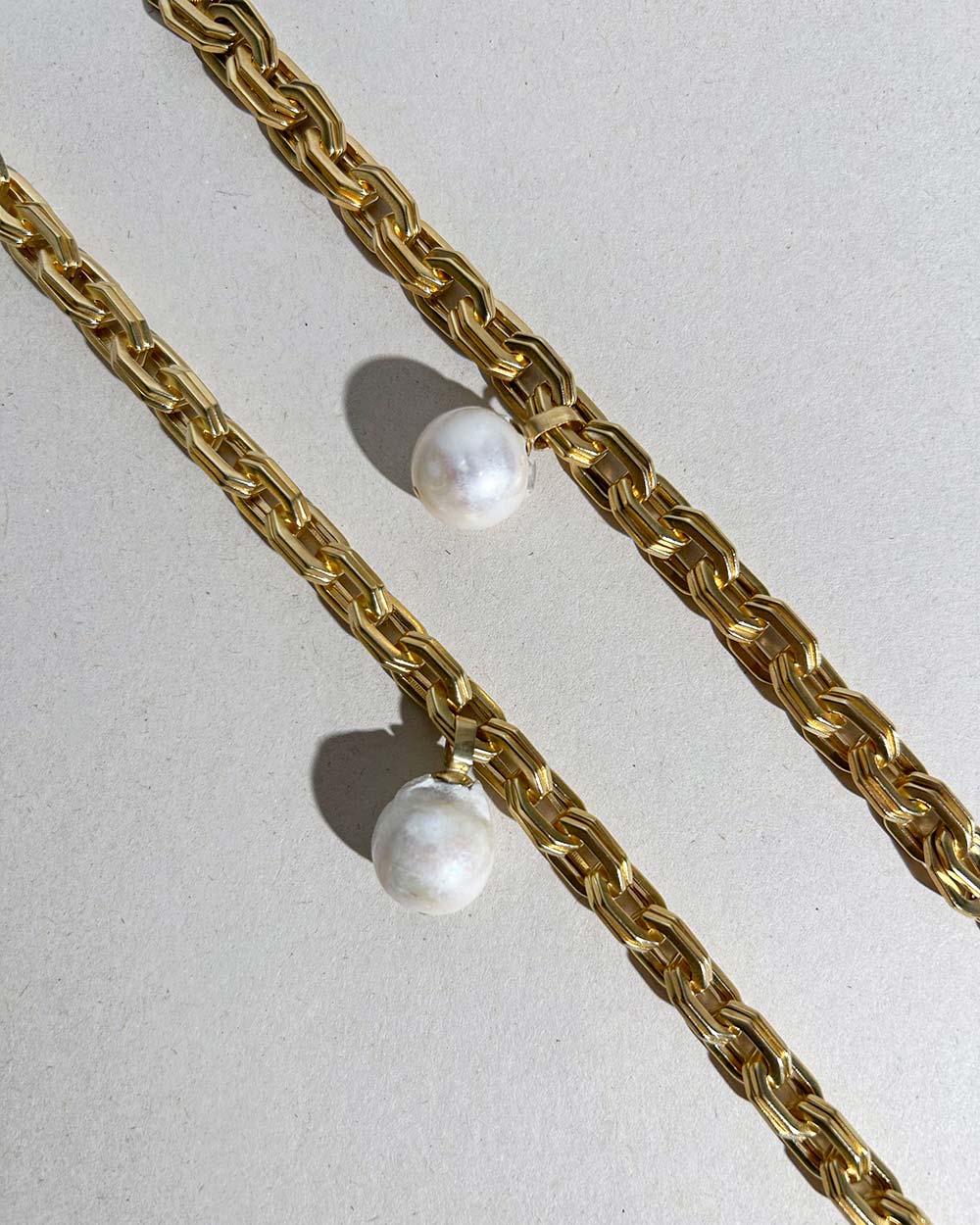 MM STUDIO Baroque Pearl Chain Necklace