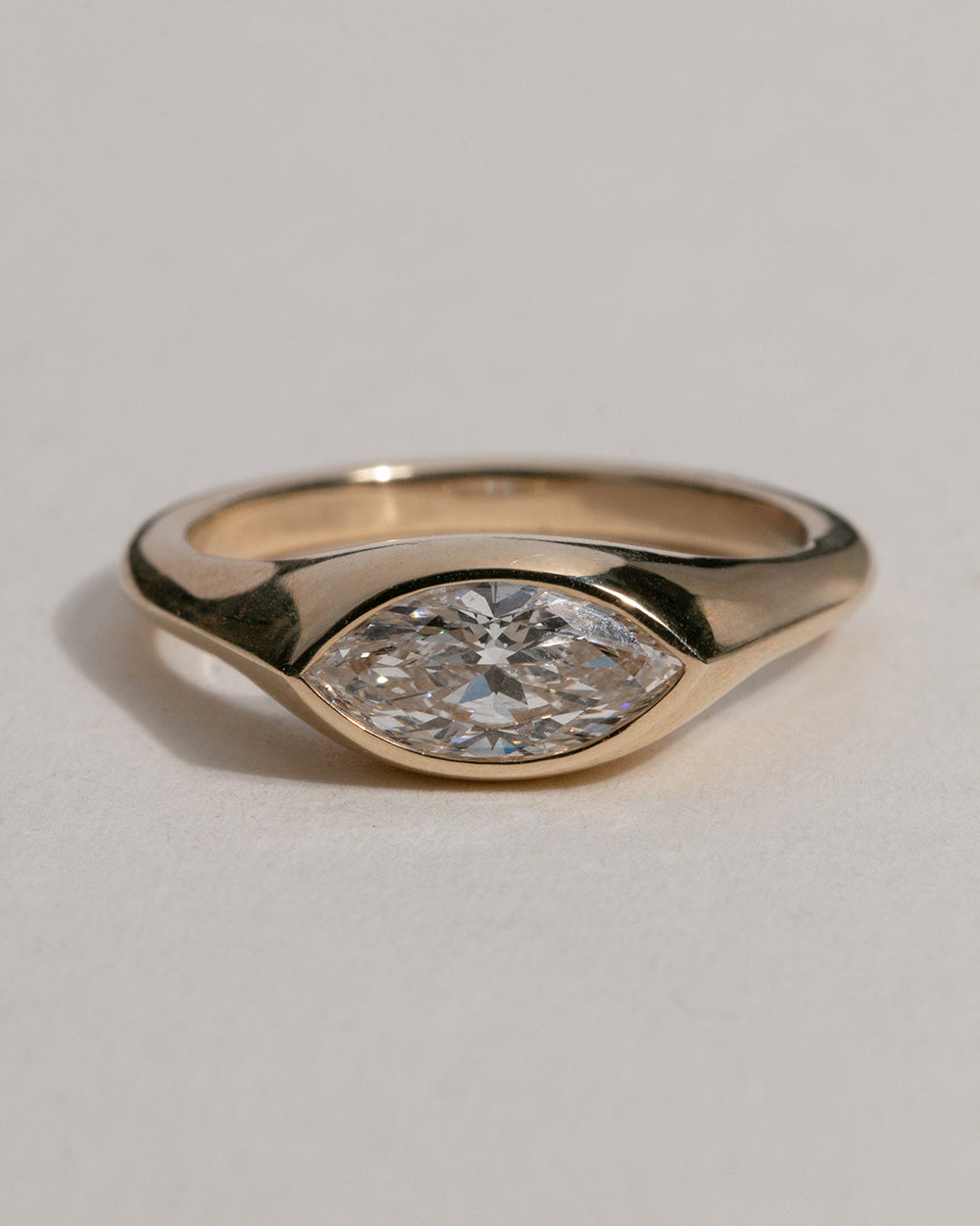 9ct Yellow Gold 1.04ct Marquise Cut Lab Grown Diamond Signet Ring
