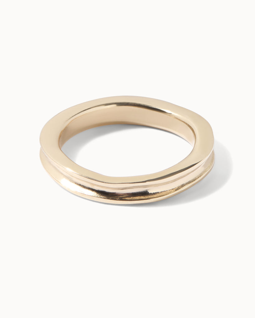 Recycled solid gold concave ring handcrafted in London by Maya Magal London