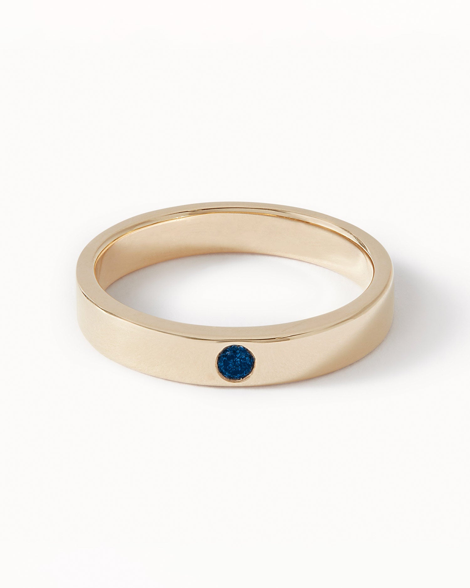 Solid Gold Heirloom Single Stone Sapphire Ring