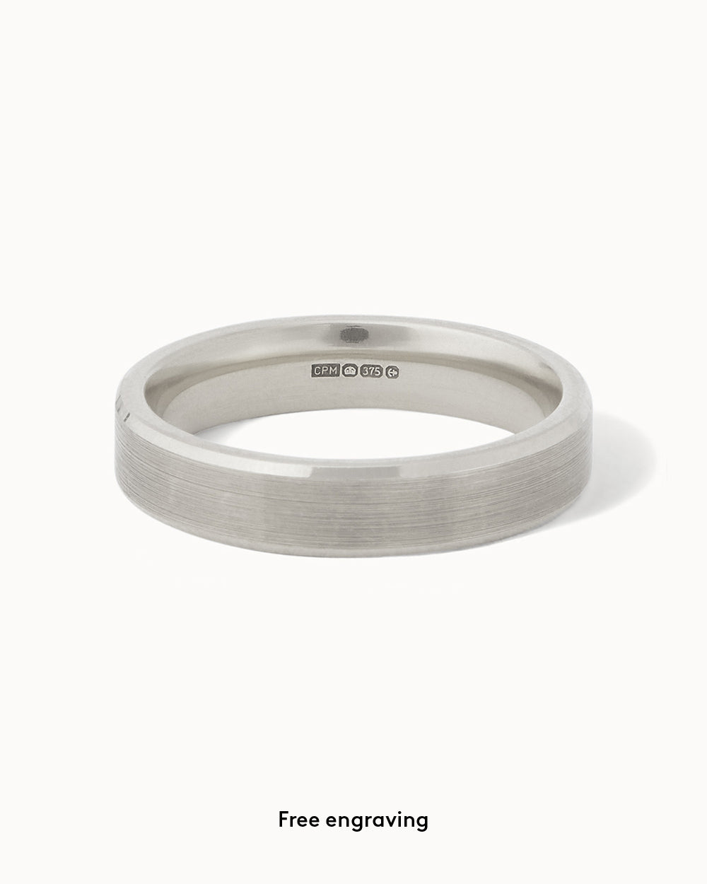 9ct White Gold Bevelled Edge Ring - 4mm Band