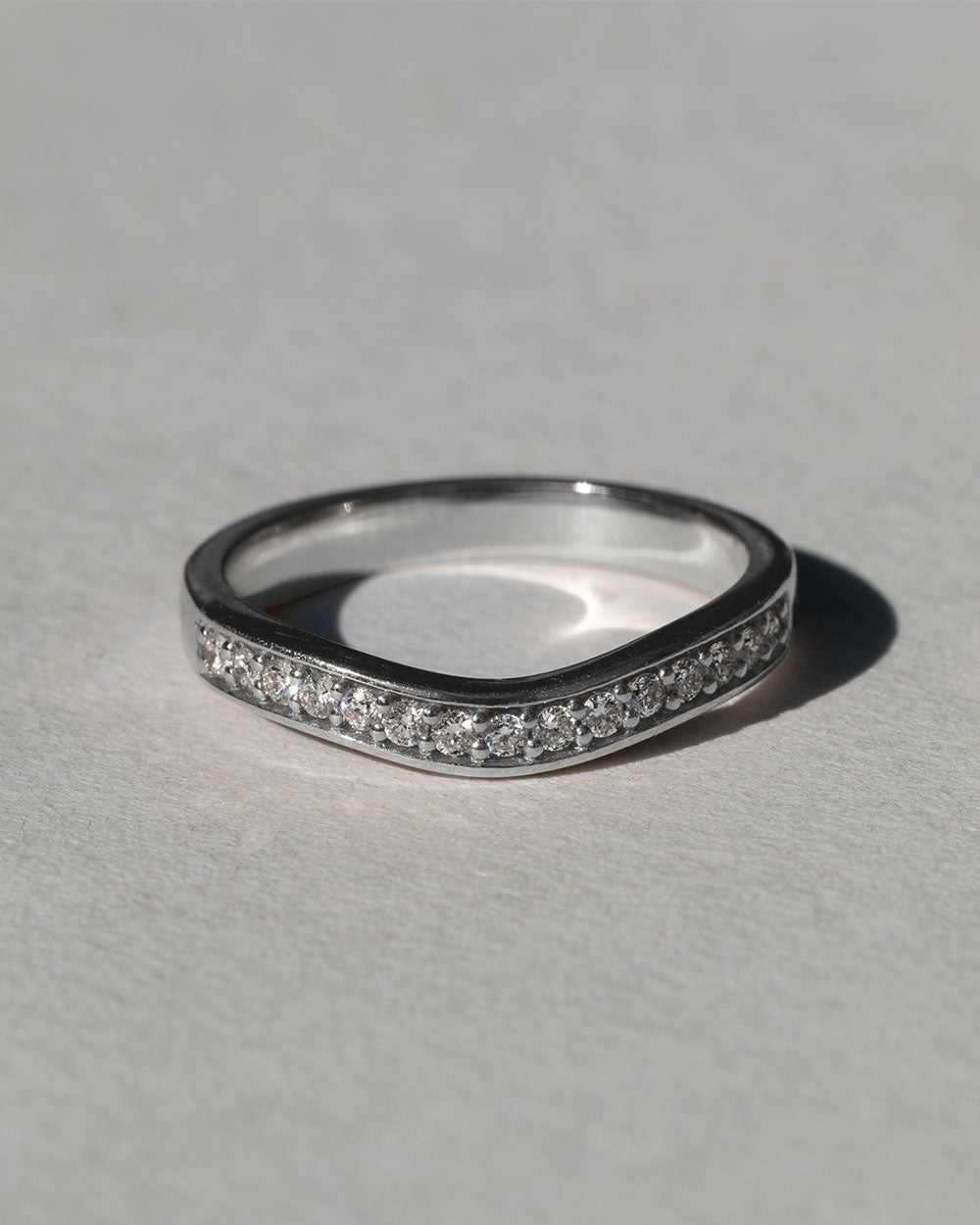 Platinum Diamond Contour Ring