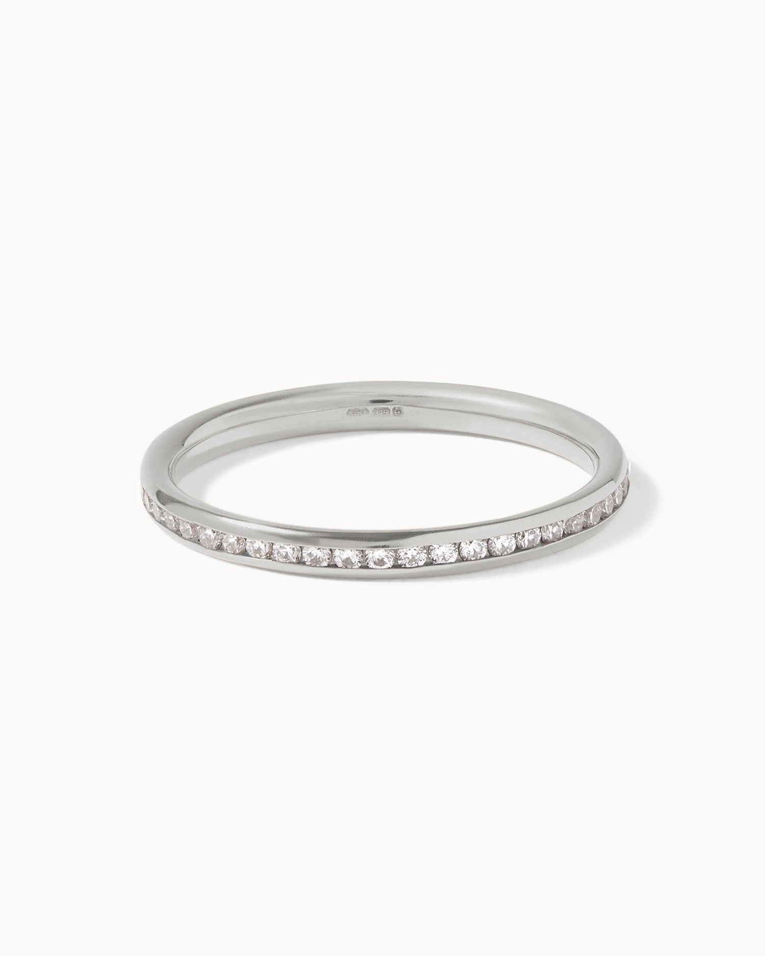 18ct White Gold Diamond Eternity Court Ring