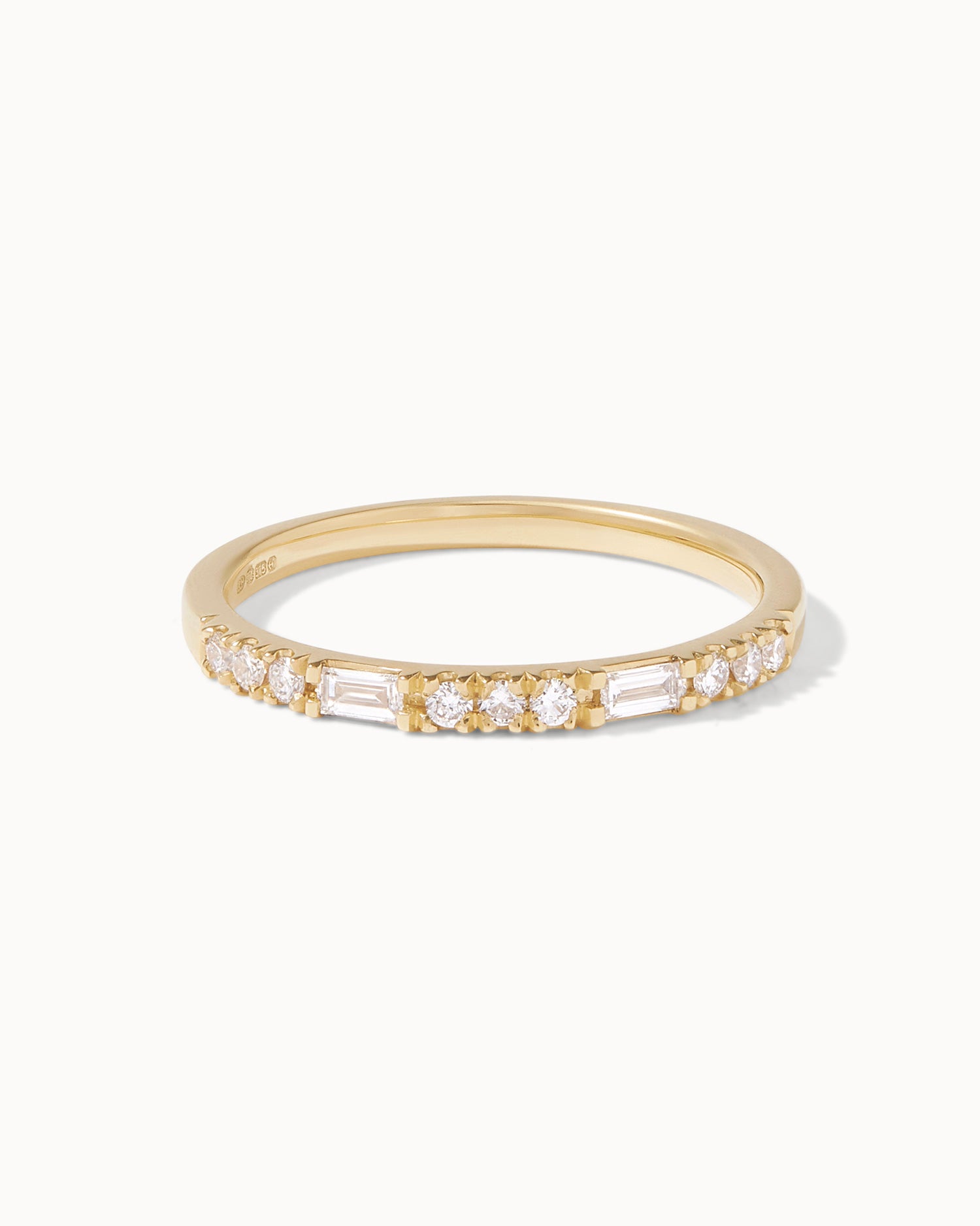 18ct Yellow Gold Dual Cut Diamond Ring