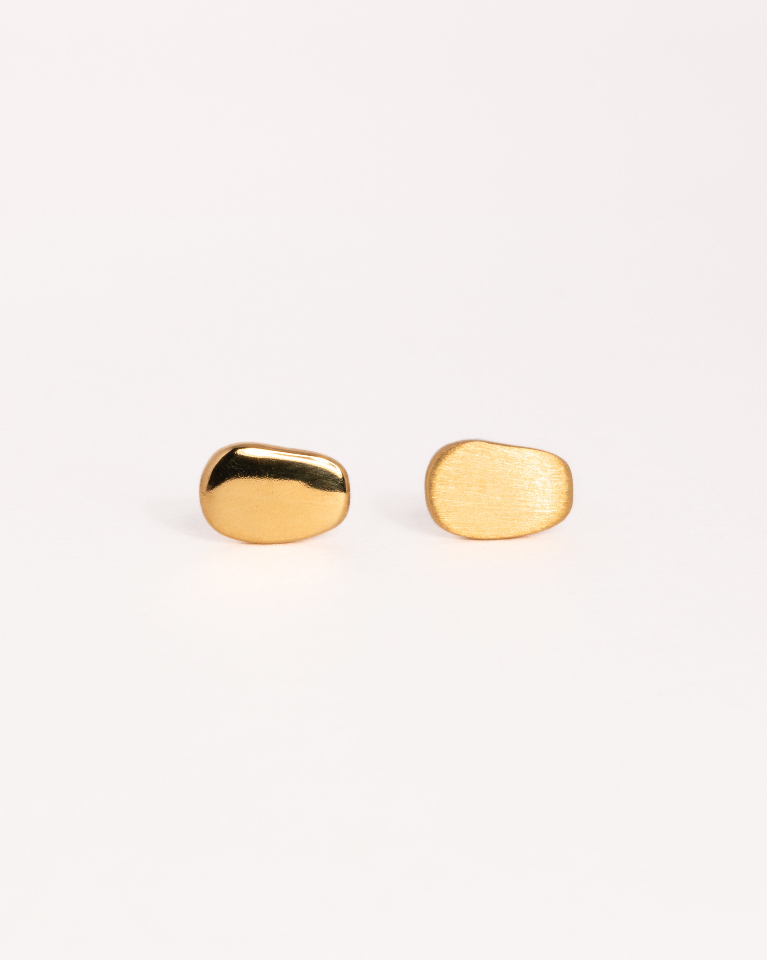 Lava Puddle Single Stud Earring