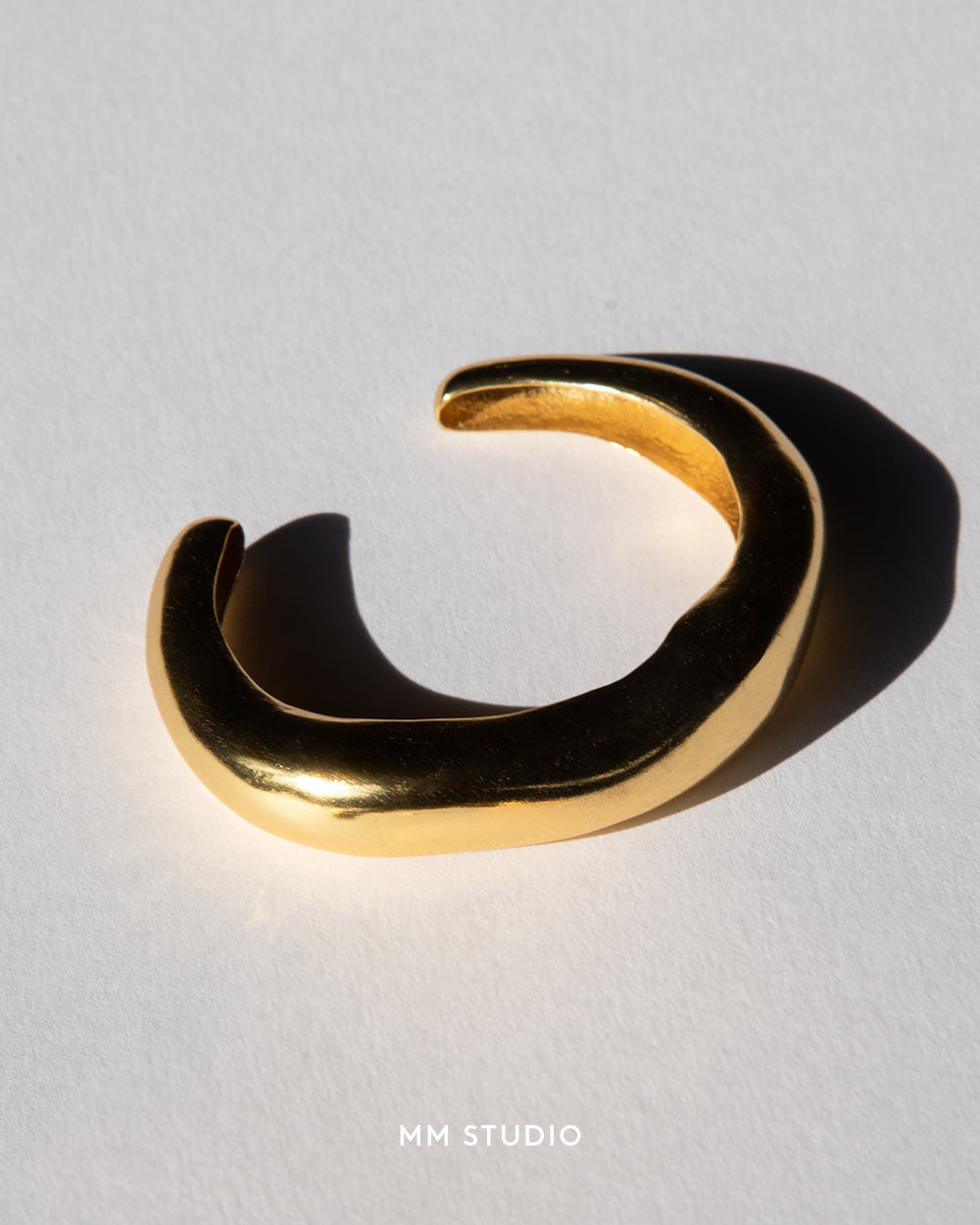 MM STUDIO Lucid Bangle
