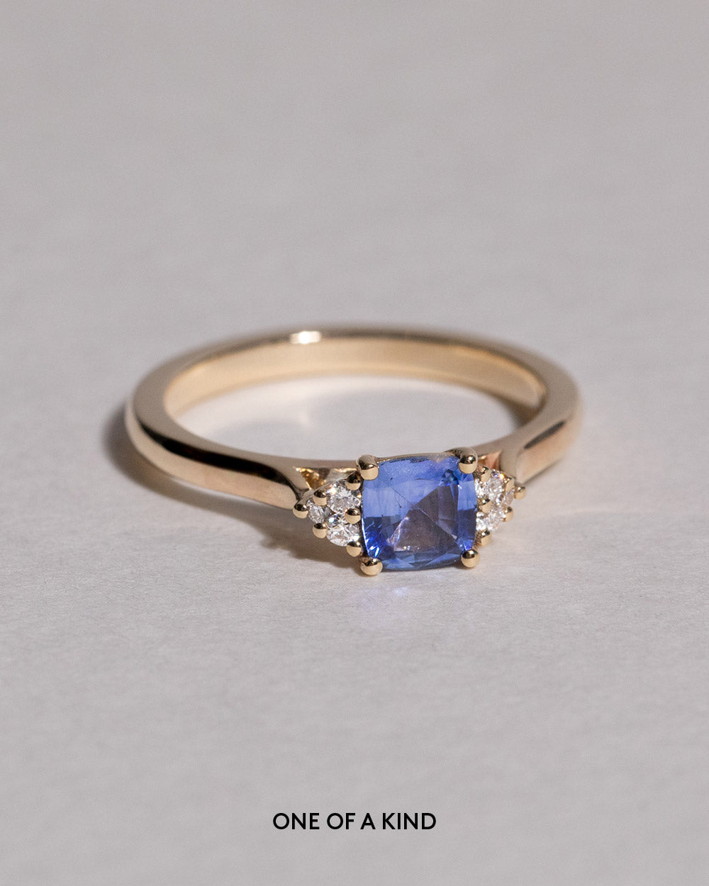 Fleur 0.58ct Sapphire Ring
