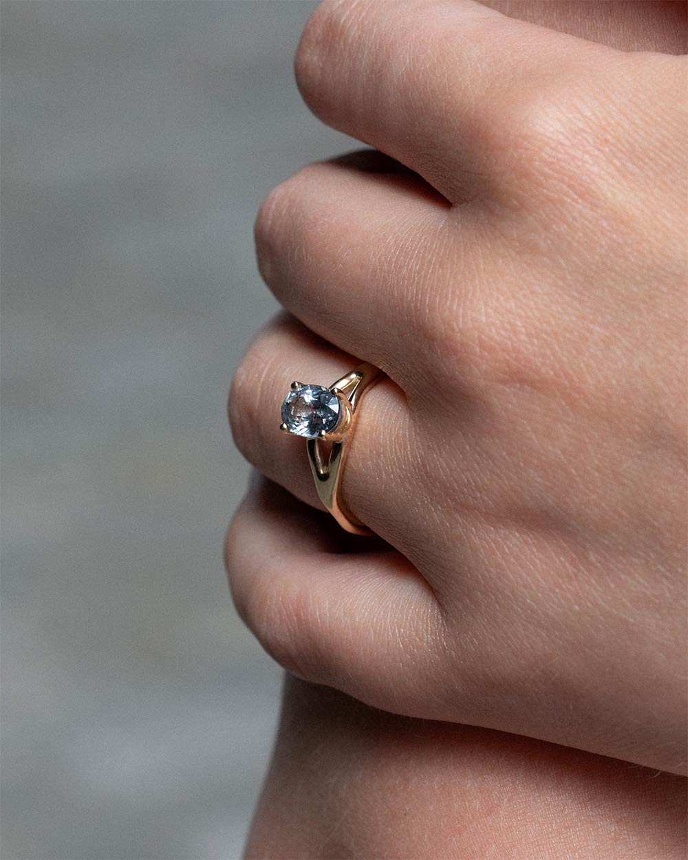 Kennedy 1.73ct Montana Sapphire Ring