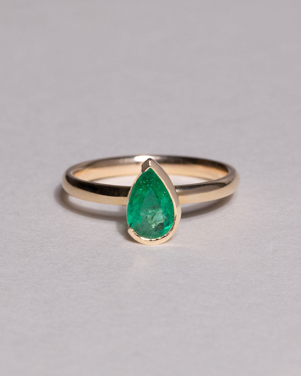 Kitt 0.73ct Emerald Ring
