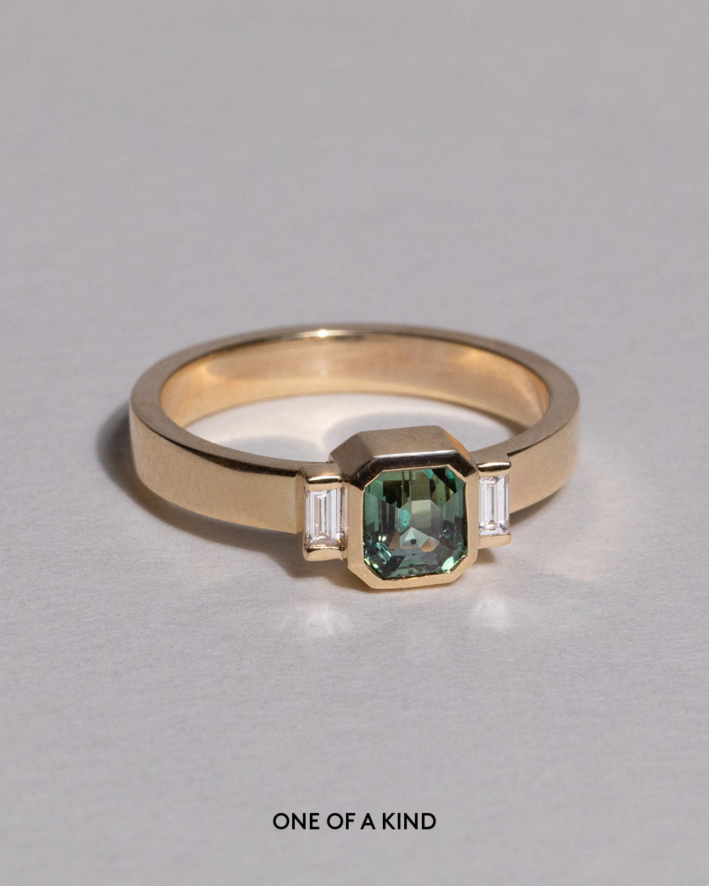 Leo 0.84ct Green Sapphire Ring