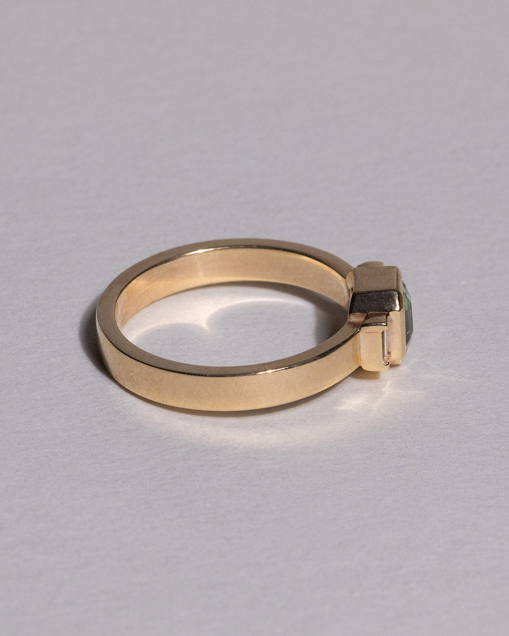 Leo 0.84ct Green Sapphire Ring