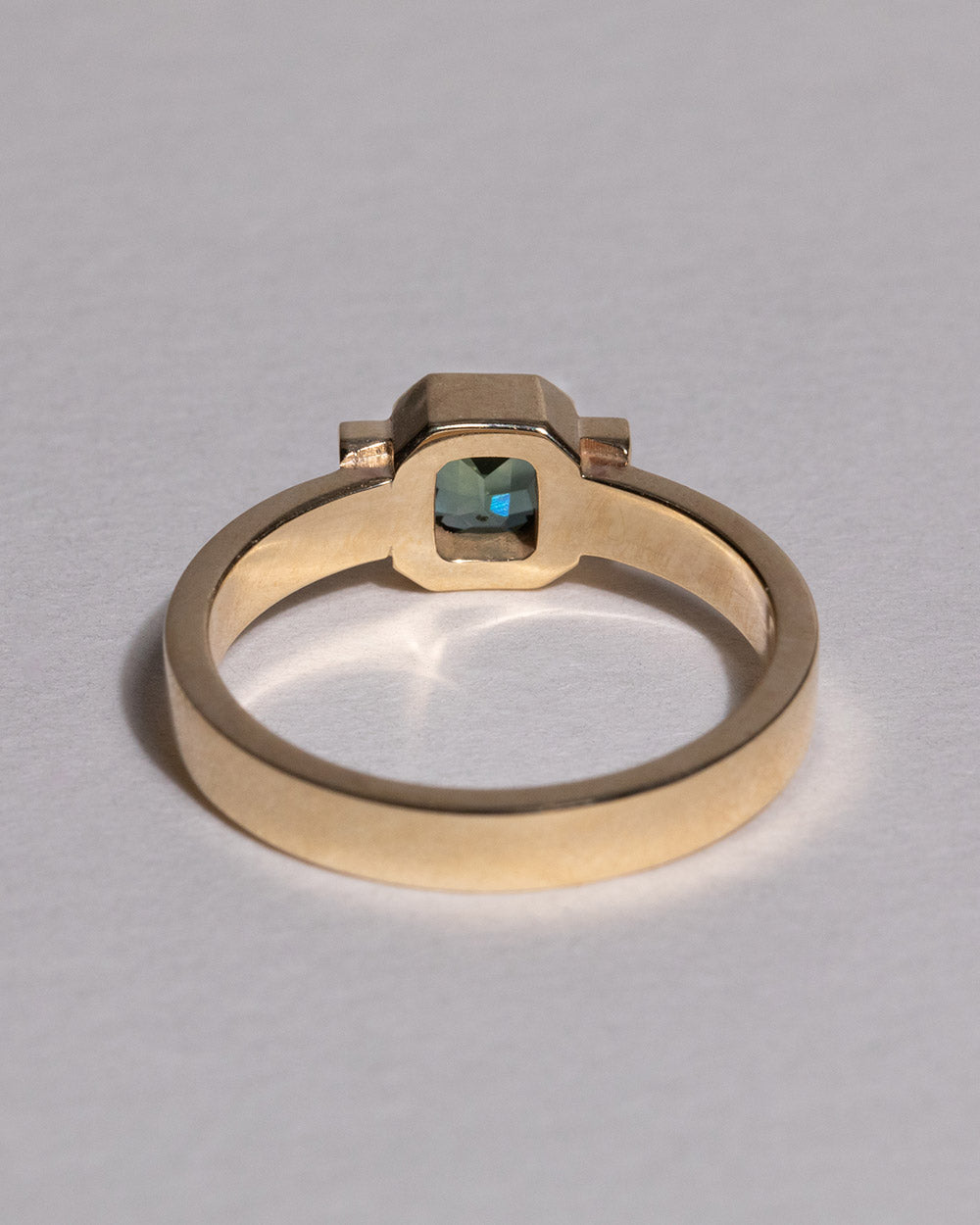 Leo 0.84ct Green Sapphire Ring