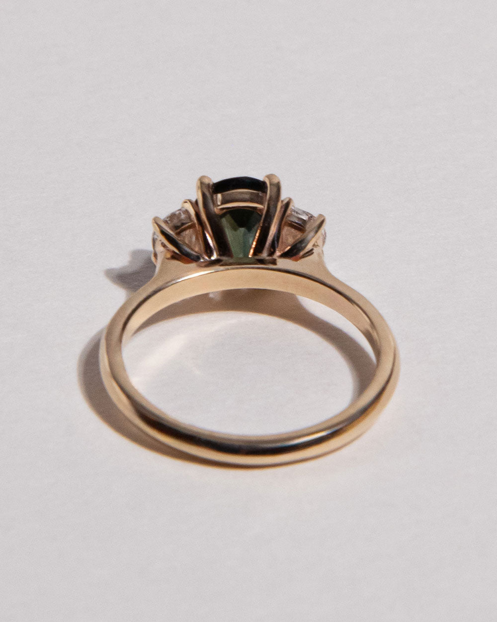 Noa 1.91ct Green Sapphire Ring