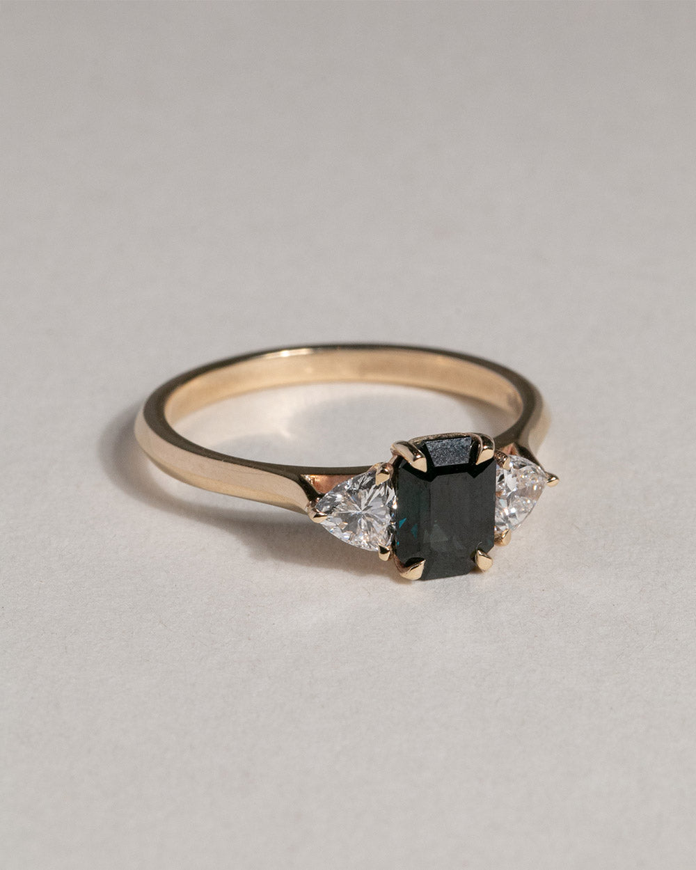 Roxie 1.04ct Sapphire Ring