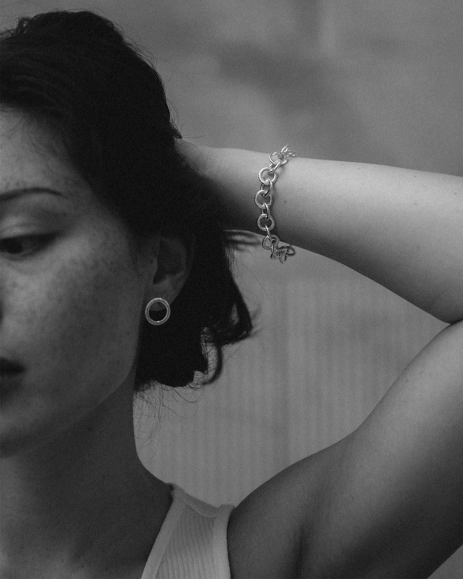 Sculpt Chain Necklace and Bracelet Set