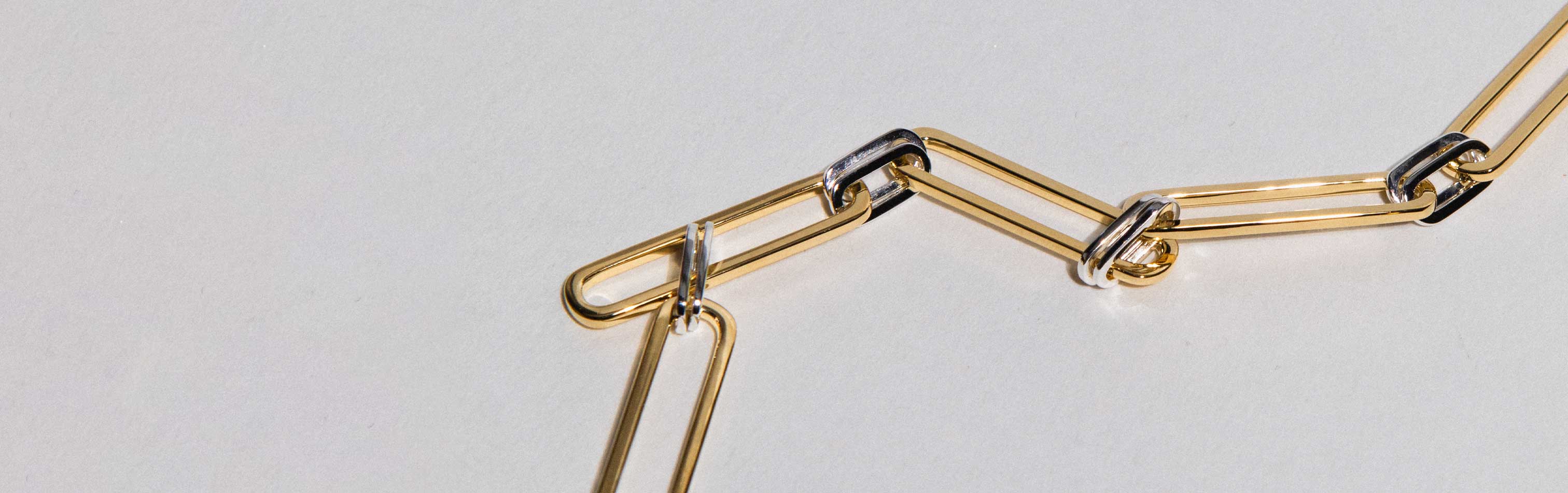 shipping-and-return-header.jpg__PID:05211130-2c93-4303-ae0b-55a399bc3354