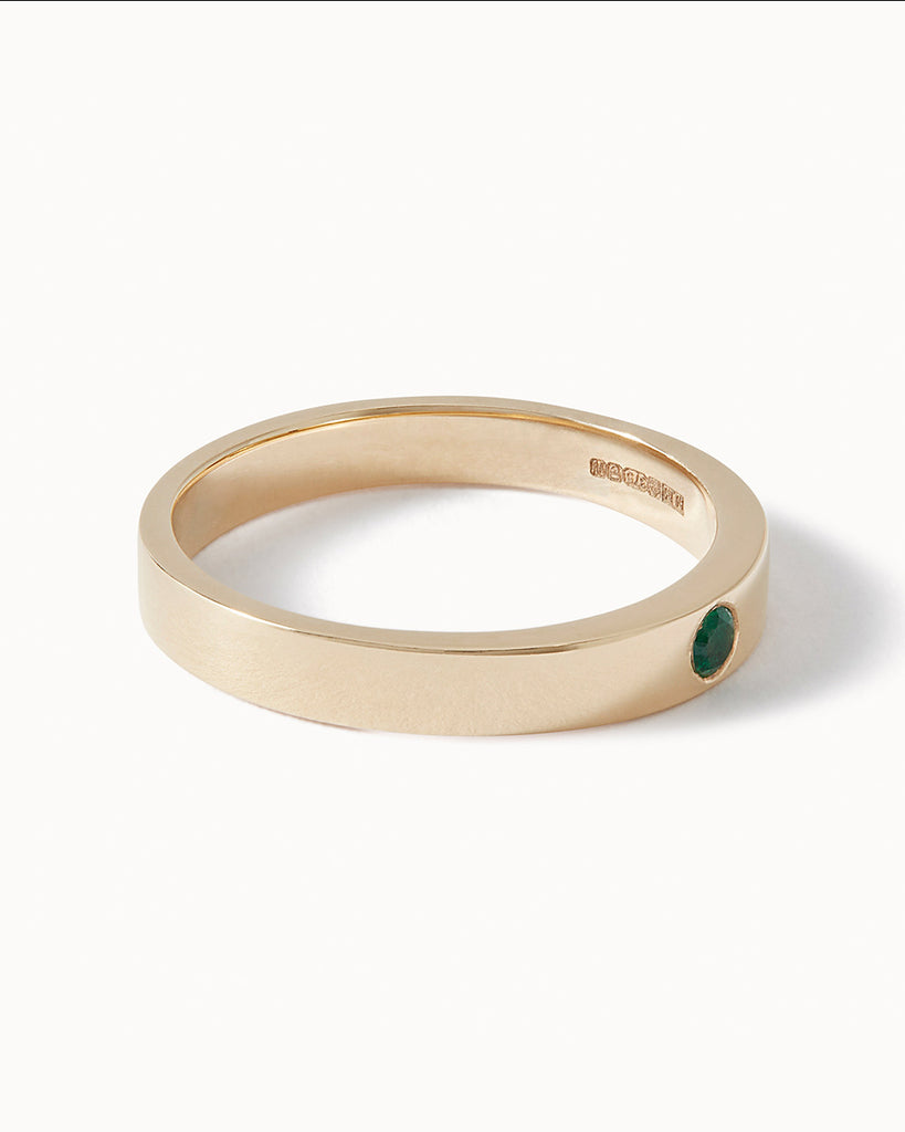 9ct Solid Gold Heirloom Single Stone Emerald Ring handmade in London by Maya Magal contemporary jewellery brand