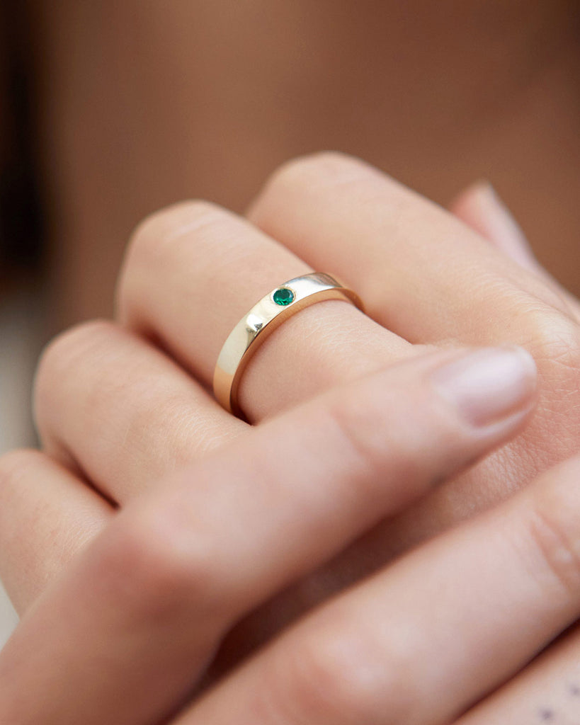 9ct Solid Gold Heirloom Single Stone Emerald Ring handmade in London by Maya Magal luxury jewellery brand