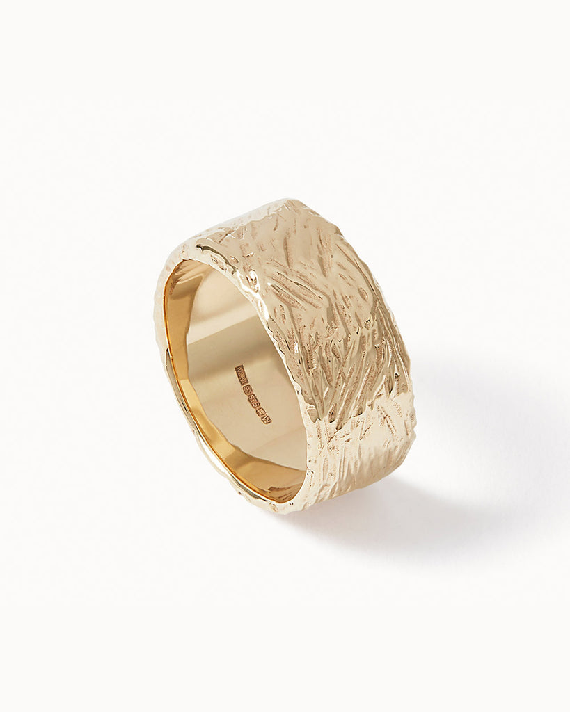 9ct Solid Gold Etched Wide Band Ring handmade in London by Maya Magal unisex jewellery brand